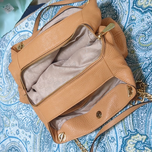 Michael Kors Kensington leather bag - Picture 4 of 5